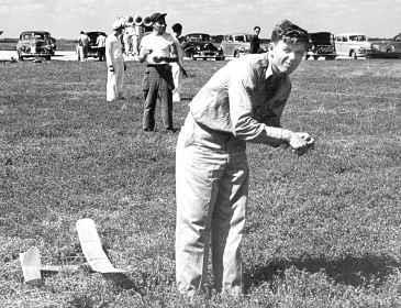 Photograph from the biography of Wally Simmers, page 4